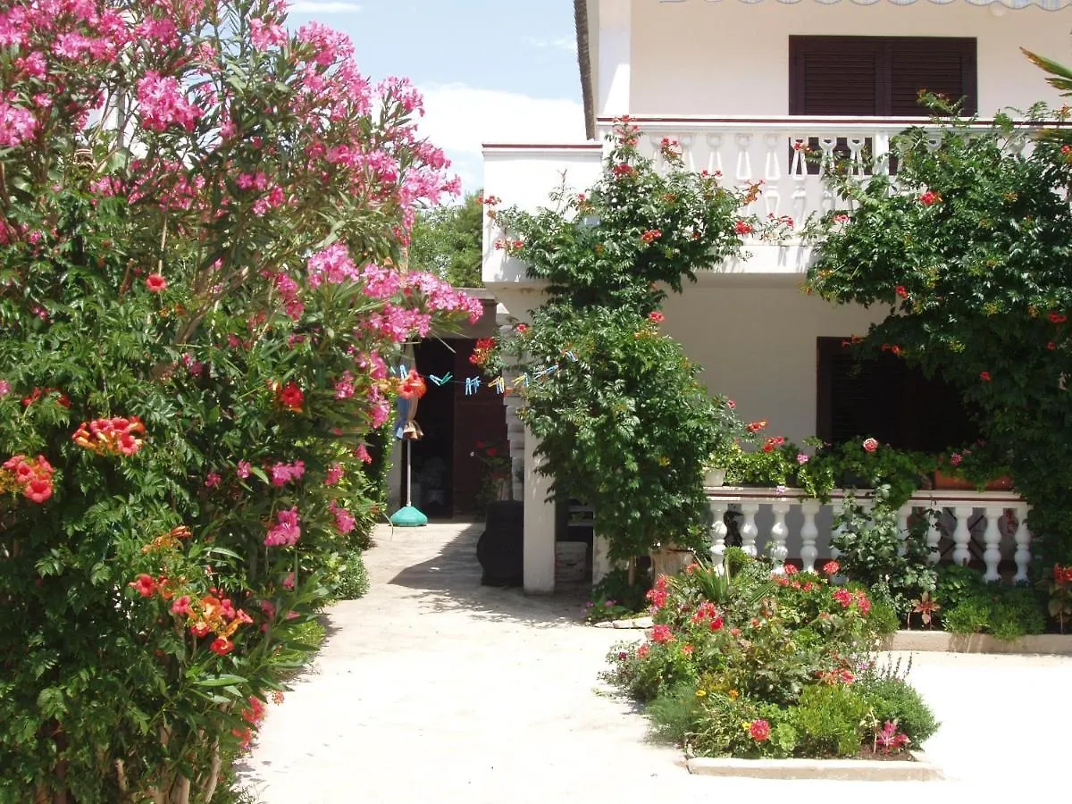 Apartments With A Parking Space Povljana, Pag - 228 Croatia